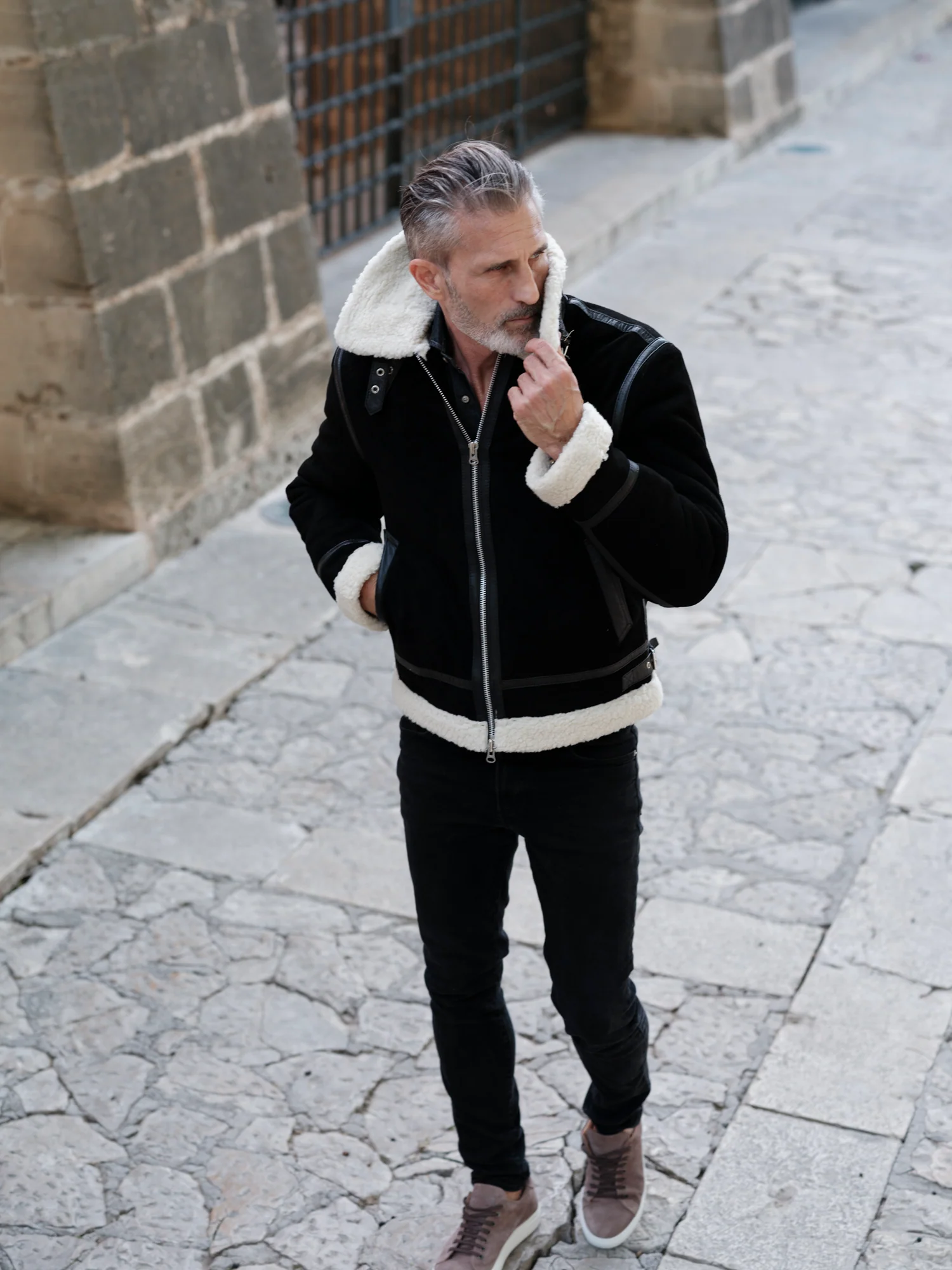 Bill Suede Black - Image 5
