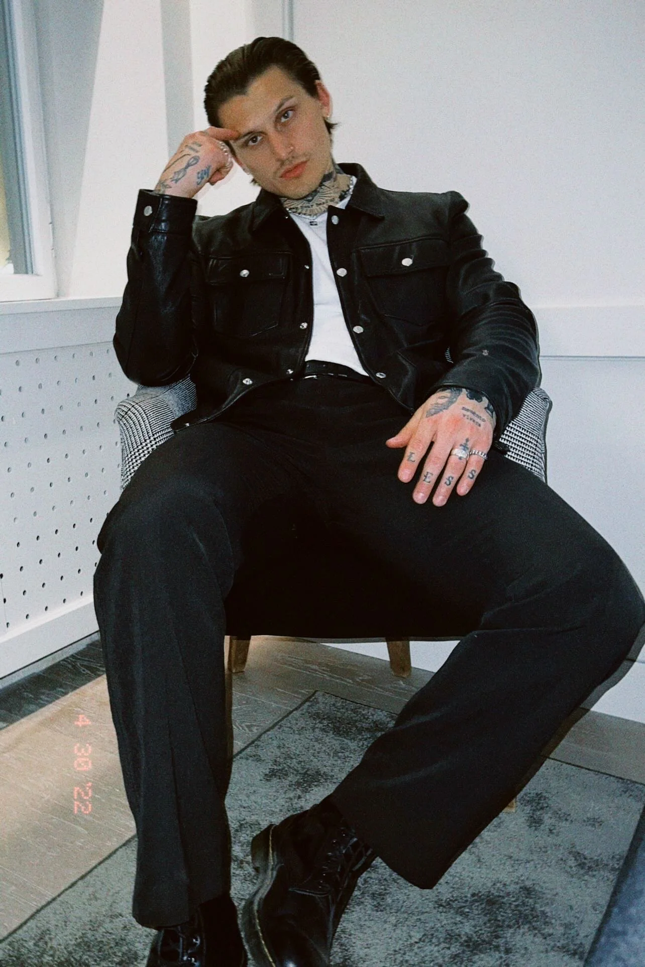 Greger Wax black - Image 7