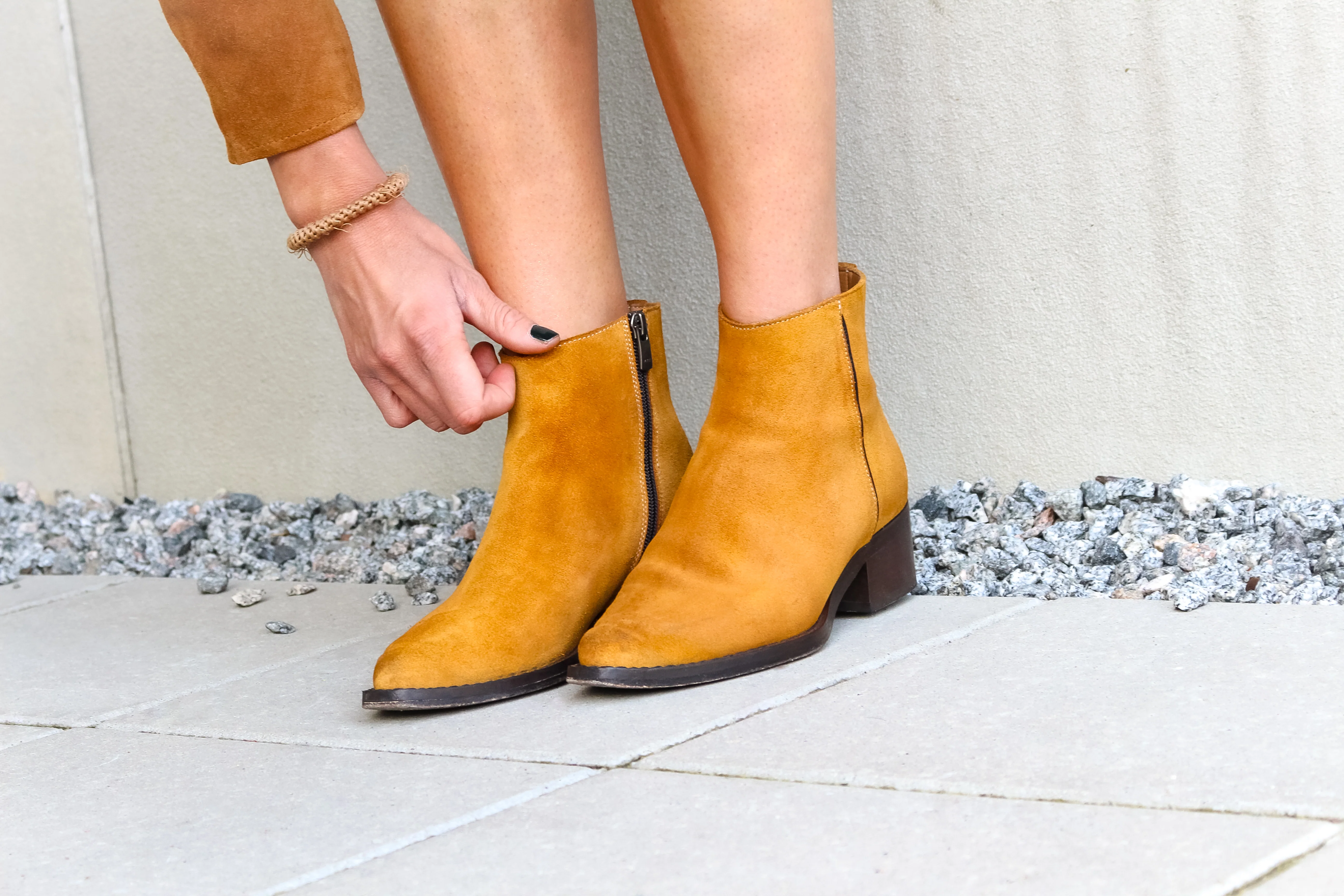 Stella Suede Camel - Image 5